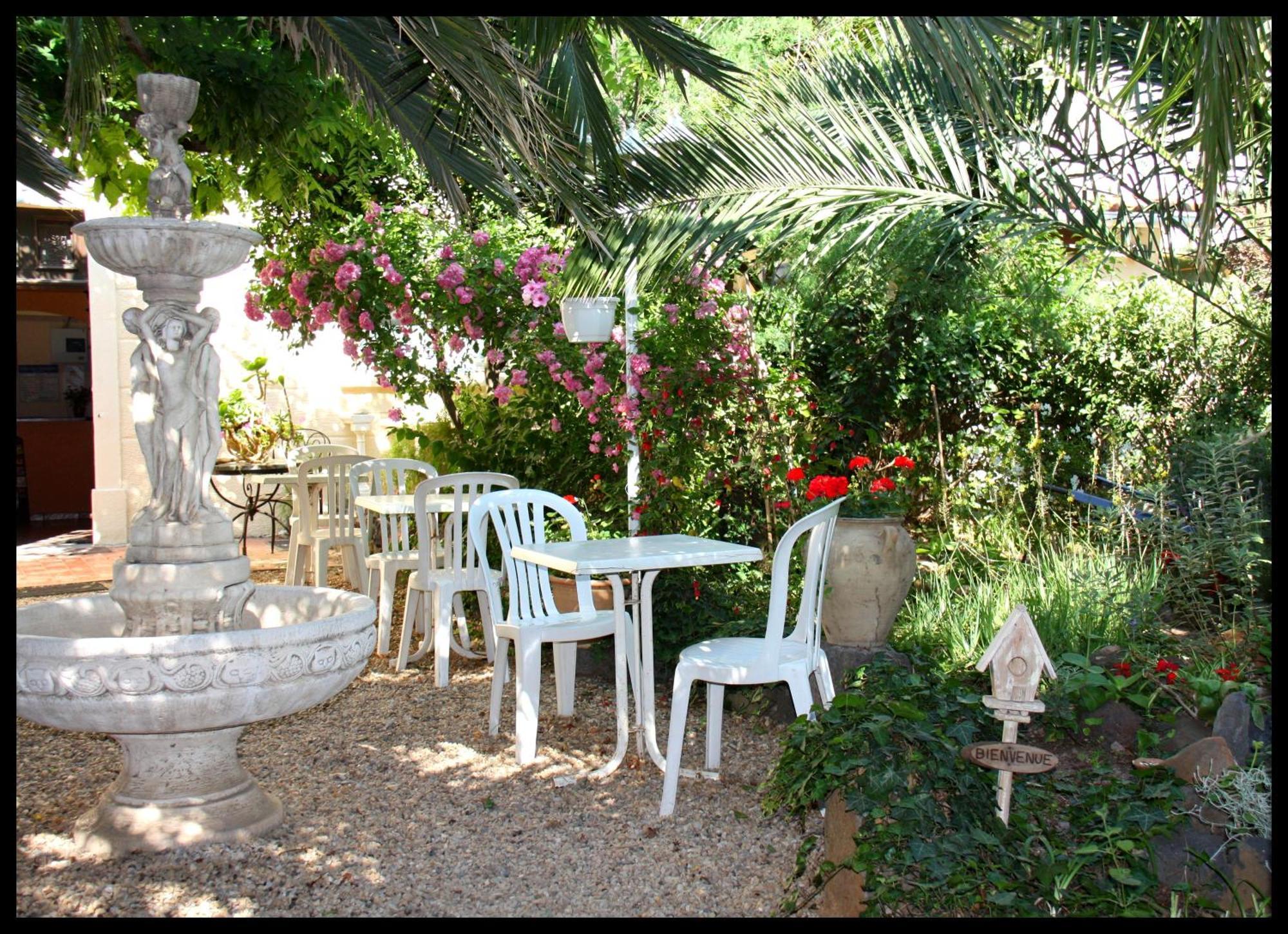 Les Jardins Du Patriarche Hotel Agde Exterior foto
