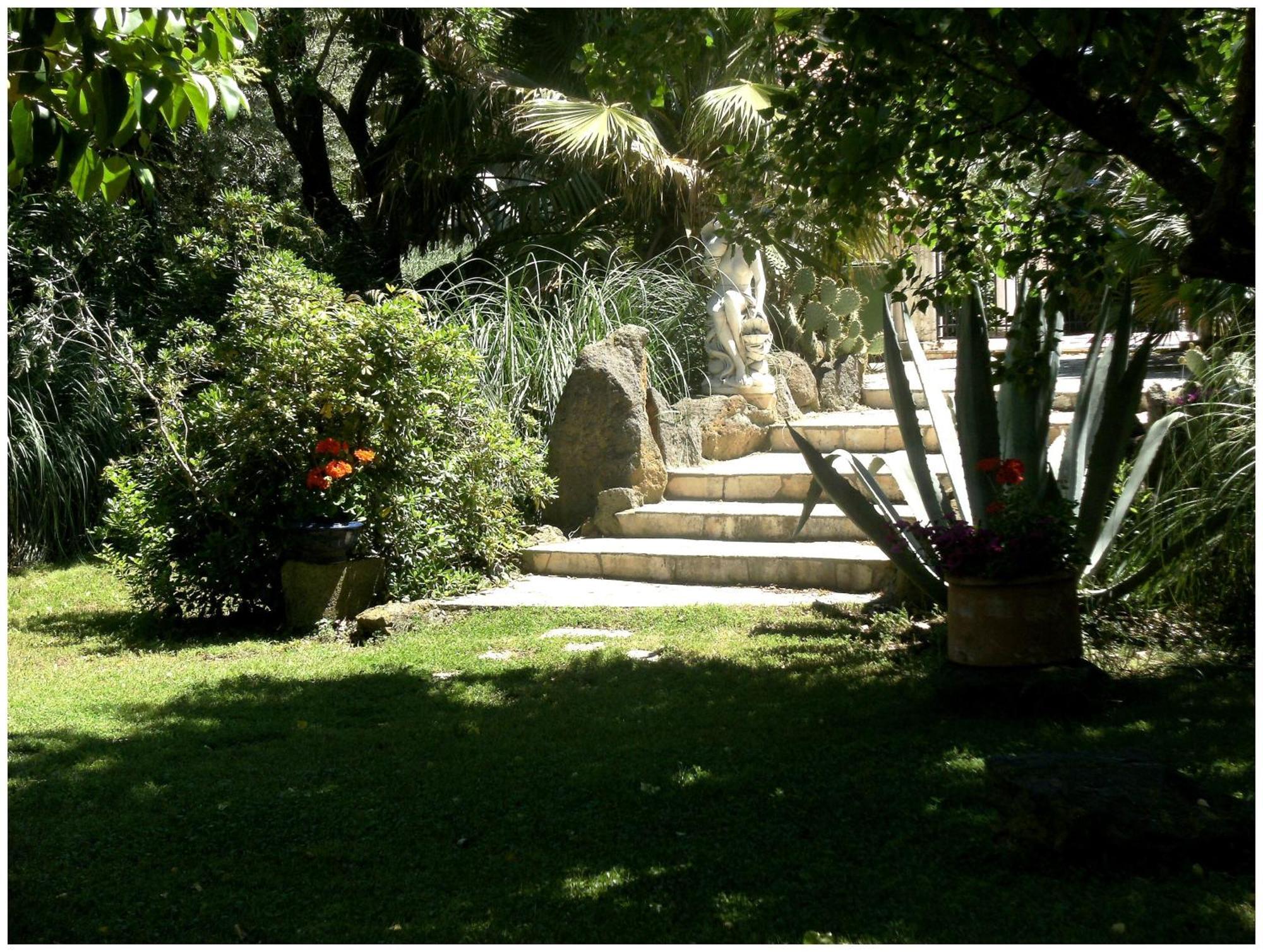 Les Jardins Du Patriarche Hotel Agde Exterior foto